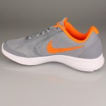 Γυναικείο Αθλητικό Παπούτσι Nike Revolution 3 GS 819413-005